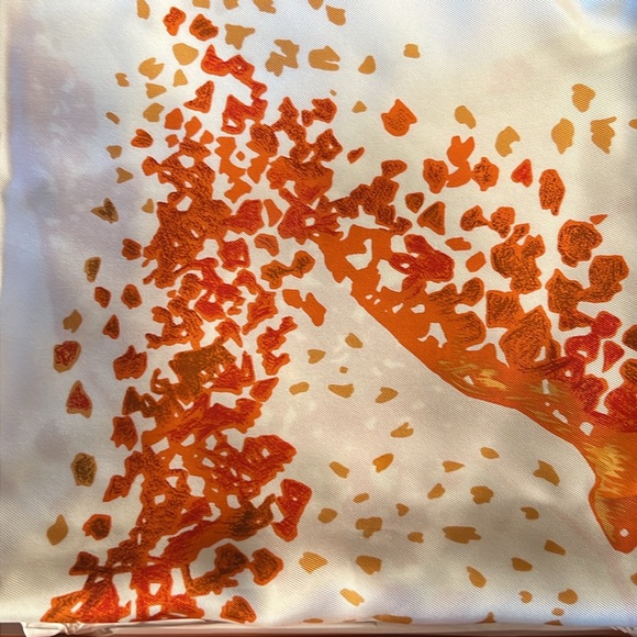 Hermès scarf. Perfect condition. Still in box with original wrap. - Picture 3 of 3